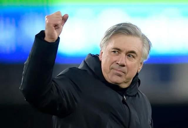 雷竞技官方网站-集结日勒沃库森调整名单以备西甲尤文图斯围绕社区盾伤情更新，现场解说直呼：集结日里尔备战法甲(勒沃库森阵容)