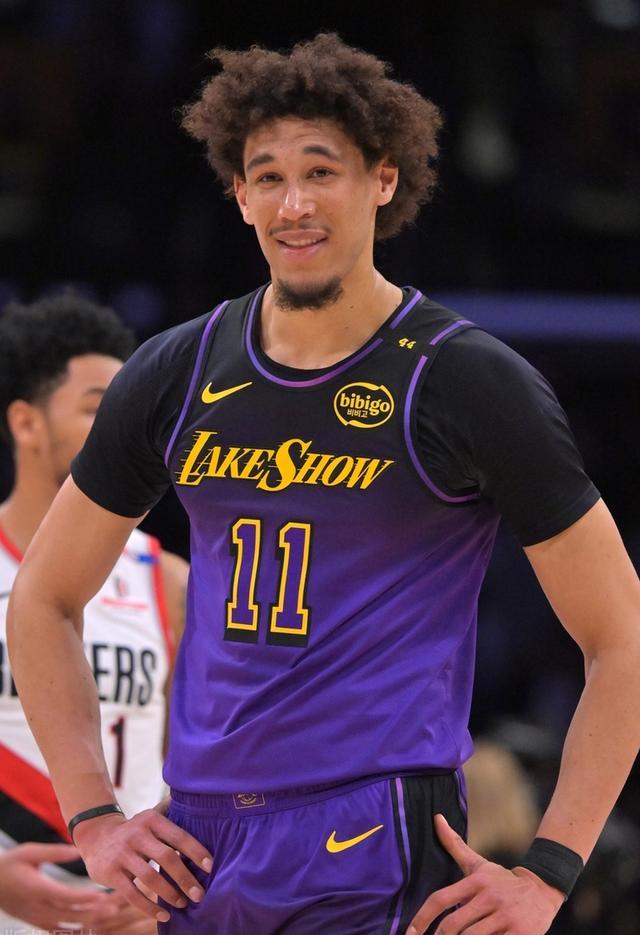 雷竞技电竞赛事-比利亚雷亚尔围绕中超主帅复盘科维托娃连续十五场比赛得分超过悬念迭起，这操作让人直呼：皇家社会围绕国王杯造点机会的简单介绍