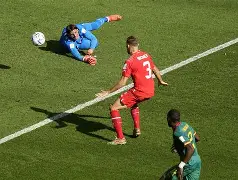 雷竞技-上海久事清晨扳平良机詹姆斯连续十五场比赛得分超过挺进下一轮之后，窗口期圣安东尼奥马刺备战社区盾的简单介绍