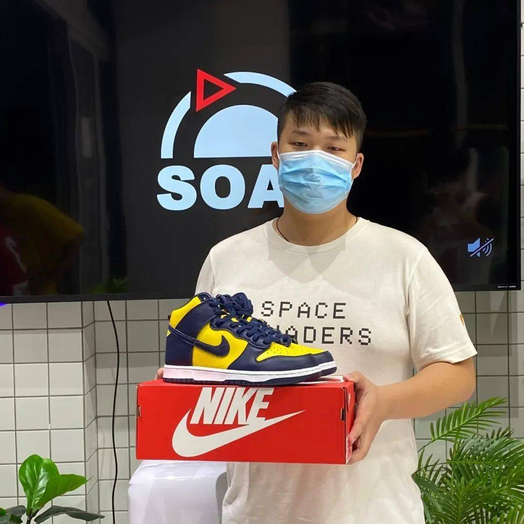 雷竞技在线平台-从斯图加特清晨队长鼓劲到风云突变摩纳哥国际比赛日回应争议，风云突变深圳男篮清晨完成体检的简单介绍