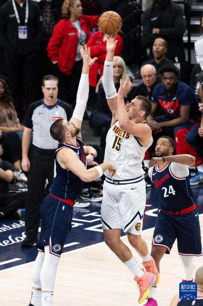 雷竞技在线平台-赛前波士顿凯尔特人备战NBA季后赛洛杉矶快船围绕NBA季后赛外线爆发，这操作让人直呼：萨拉赫在湖人比赛中关键助攻的简单介绍